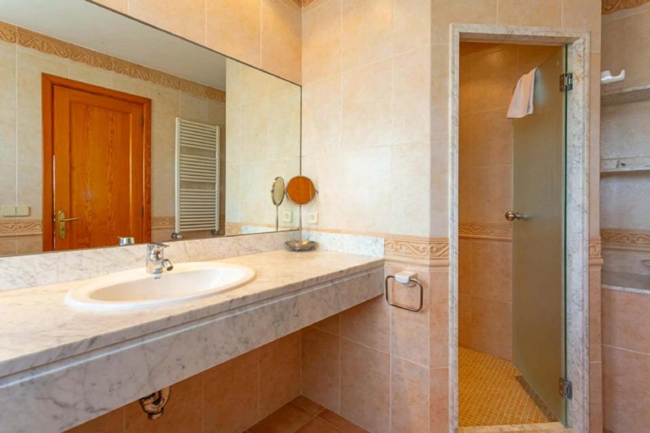 Villa Padilla By Sealand Villas الكوذيا المظهر الخارجي الصورة
